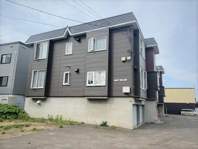2LDK Sapporo Apartment with Free Parking | West Village Nishi Ward - Thumbnail 2