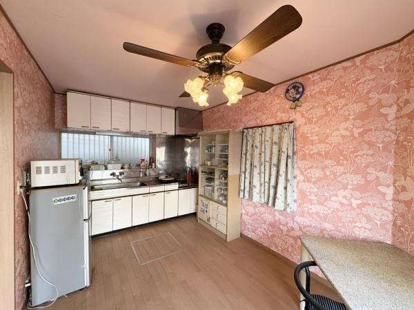 Detached 3DK House for Sale in Aikawa, Kanagawa - Thumbnail 4