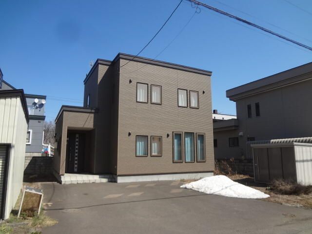 4LDK Detached House for Sale in Ishikari, Hokkaido - Thumbnail 3