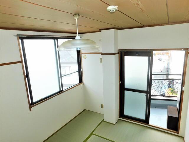1DK Apartment for Rent in Toda City, Saitama - Renovated Top Floor - Thumbnail 4