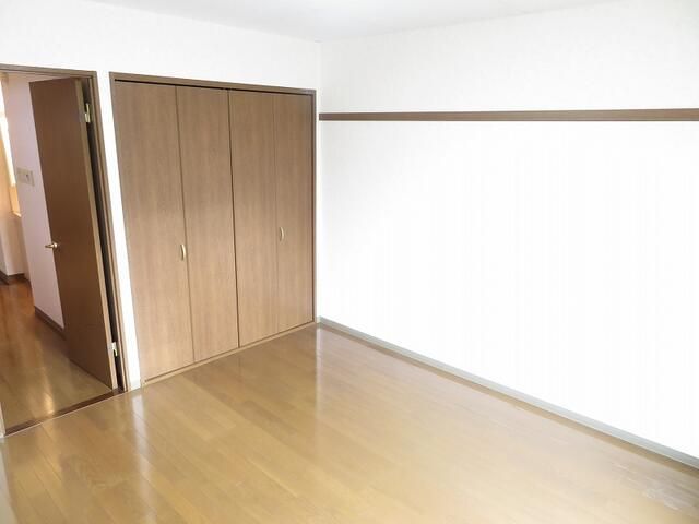 1K Apartment for Rent in Yonezawa, Yamagata - 26.71 sqm - Thumbnail 3