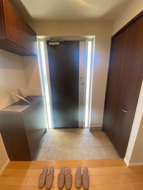 2008-Built 3SLDK House with 3-Car Parking in Oyama, Tochigi - Thumbnail 3