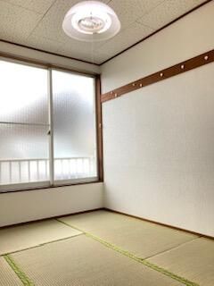 1K Apartment for Rent in Katsura, Chiba - 19,000 Yen - Thumbnail 2
