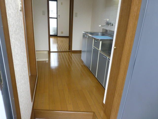 1K Apartment for Rent in Nagamachi, Sendai - Thumbnail 3