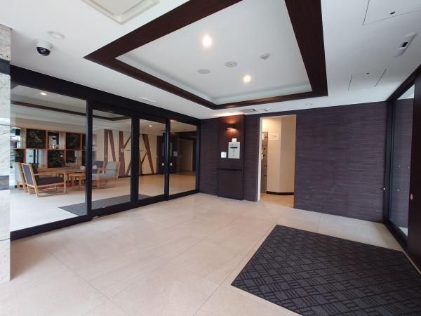 3LDK Apartment for Sale in Sapporo Near Shin-Sapporo Station - Thumbnail 3