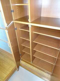2LDK Apartment for Rent in Maebashi, Gunma - 48.85m² - Thumbnail 4
