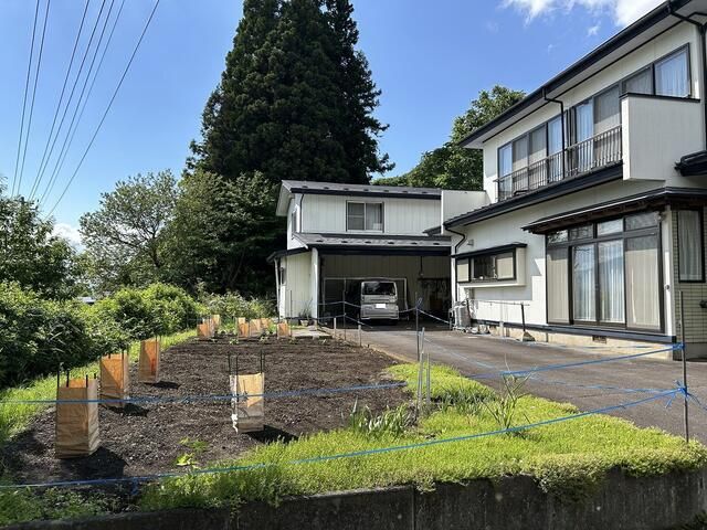 5LDK Wooden House on Large 1351sqm Land in Morioka, Iwate - Thumbnail 2