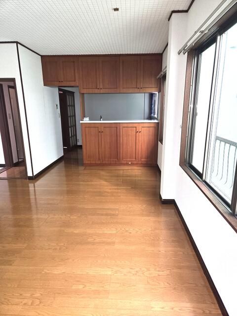 4LDK Maisonette Apartment for Rent near Higashi-Iwatsuki Station - Thumbnail 4