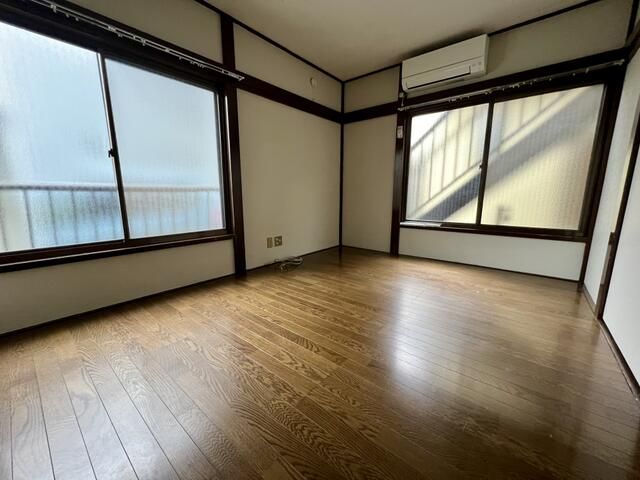 1K Apartment for Rent in Akishima, Tokyo - 35,000 Yen - Thumbnail 3