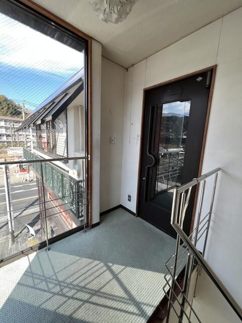 3SLDK Apartment for Rent in Odawara, Kanagawa - 120.25 sqm - Thumbnail 2
