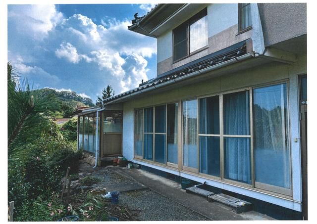 Spacious 7DK House on Large Plot in Hiroshima Highlands - Image 7