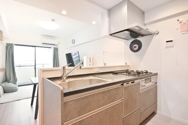 3LDK Apartment for Sale in Koshigaya, Saitama - Thumbnail 4