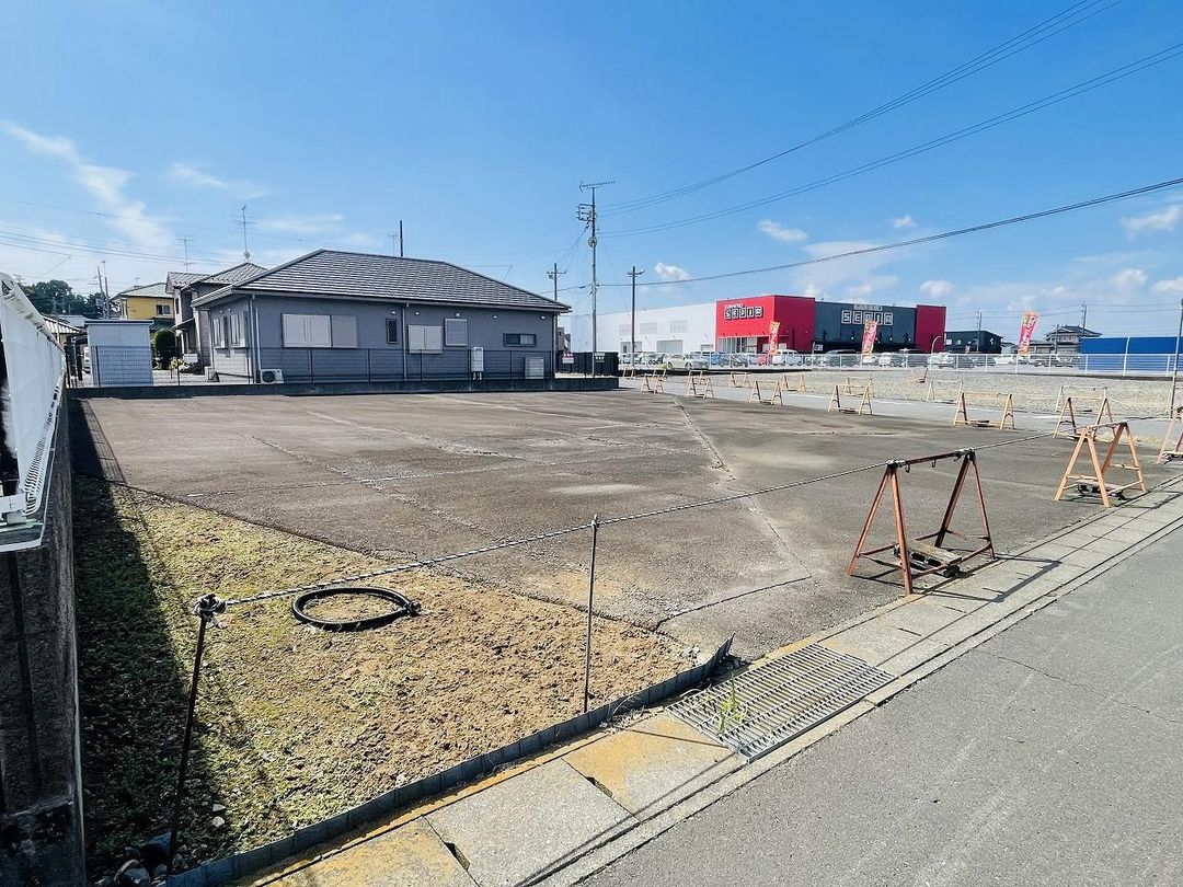 Land for Sale in Yuki City, Ibaraki - 407 sqm - Thumbnail 2