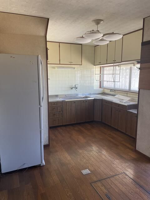 Spacious 6DK Steel-Framed House for Sale in Wakayama City - Image 22