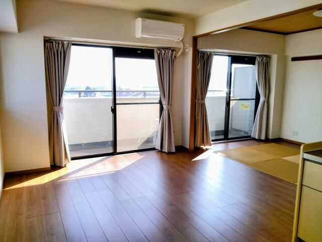 Lions Mansion Chiba Sanno 1LDK Apartment for Sale in Inage - Thumbnail 4