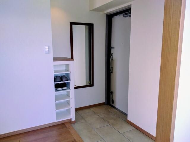 Lions Mansion Chiba Sanno 1LDK Apartment for Sale in Inage - Thumbnail 3