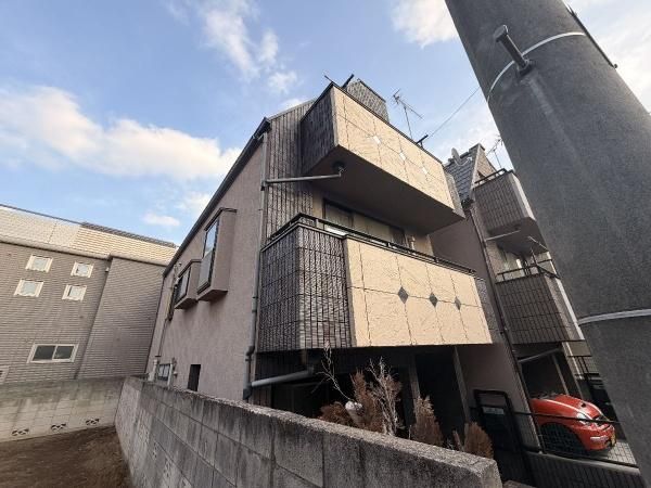 4LDK Detached House for Sale in Itabashi, Tokyo - Thumbnail 2