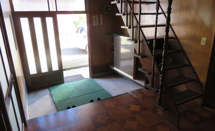 Unique Balcony House for Rent in Fujisato, Akita - Image 1