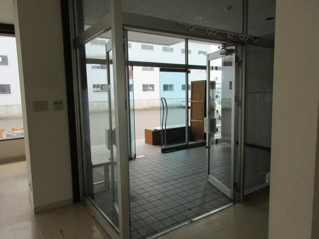 Commercial Building for Lease in Ebetsu, Hokkaido - 452 sqm - Thumbnail 3