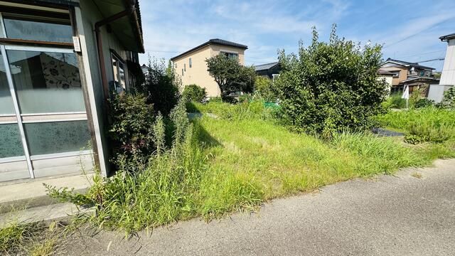 1963 House in Mitsuke, Niigata on 207sqm Land - Thumbnail 4