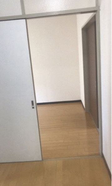 2DK Apartment for Sale in Tsudanuma, Narashino, Chiba - Thumbnail 2