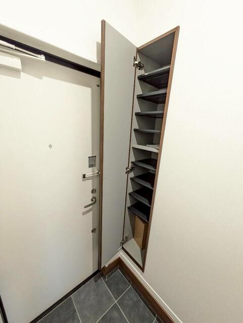 New 1LDK Apartment for Rent Near Goi Station, Ichihara - Thumbnail 2