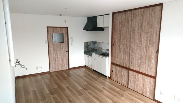 Studio Apartment in Toyohira-ku, Sapporo, Hokkaido - Thumbnail 3