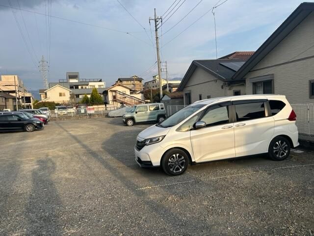 Rental Parking Space Near Isawa Onsen Station, Fuefuki City - Thumbnail 3