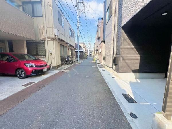 New 2024 2SLDK Wooden House in Sumida, Tokyo - Thumbnail 4