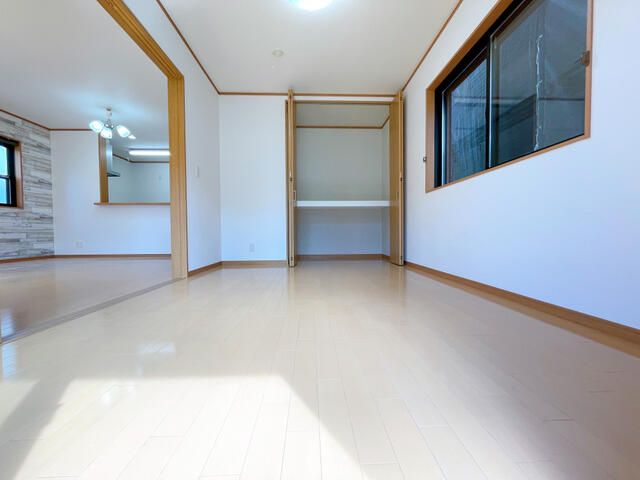 4LDK Detached House for Sale in Wakaba Ward, Chiba City - Image 22