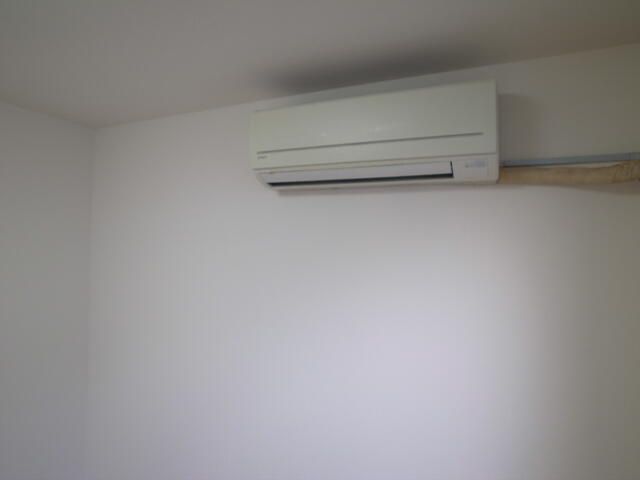 Studio Apartment for Rent in Senkawa, Toshima-ku, Tokyo - Thumbnail 4