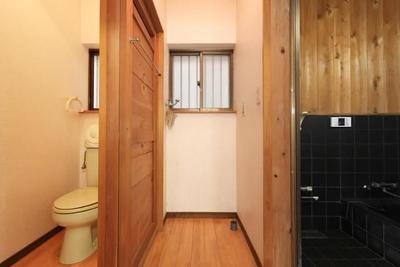 3DK Detached House for Sale in Shizuoka City's Aoi Ward — Image 22, Aoi, Shizuoka