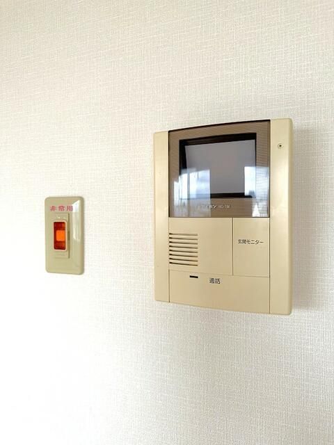 2LDK Apartment for Rent in Kameda, Niigata City - Image 1