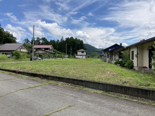 Land for Sale in Togakushi, Nagano City - 394.69 sqm Corner Lot - Thumbnail 2