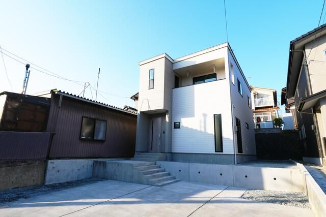 New 2025 4LDK House in Kanazawa, Ishikawa with 3 Parking Spaces - Main Image