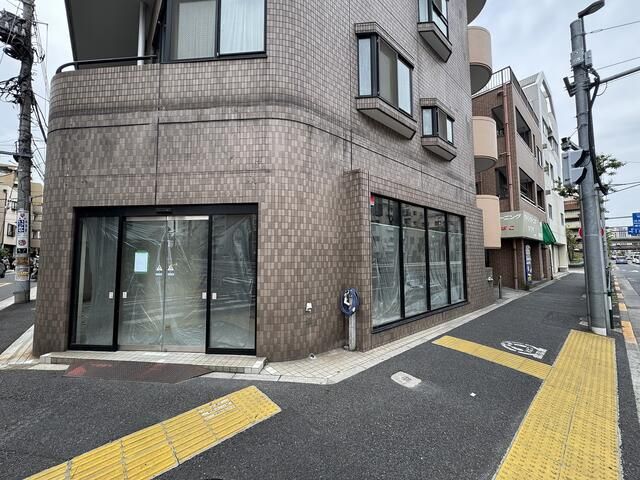 Shop/Office for Rent in Kameido, Koto-ku, Tokyo - 122.61 sqm - Thumbnail 2