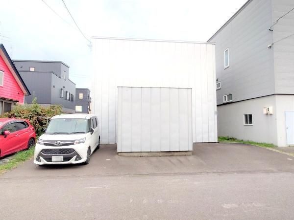 2008-Built 3LDK House for Sale in Sapporo's Kita-ku - Thumbnail 4