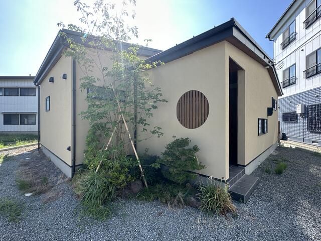 Modern 2022 Single-Story House for Sale in Fuefuki, Yamanashi - Thumbnail 2