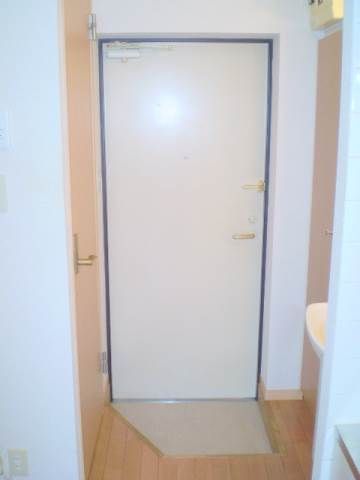 1K Apartment for Rent near North Sakado Station, Saitama - Thumbnail 3