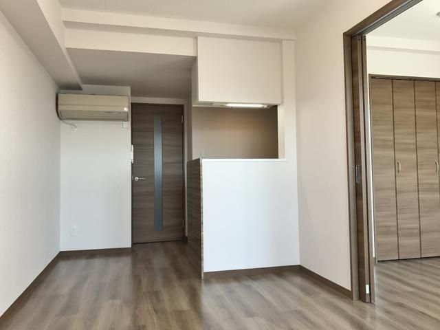 Modern 1LDK Apartment for Rent in Kita-ku, Sapporo - Thumbnail 4