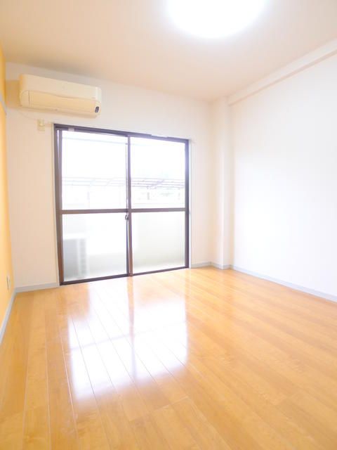Co-op Albert 1R Apartment for Rent in Nagareyama, Chiba - Thumbnail 4