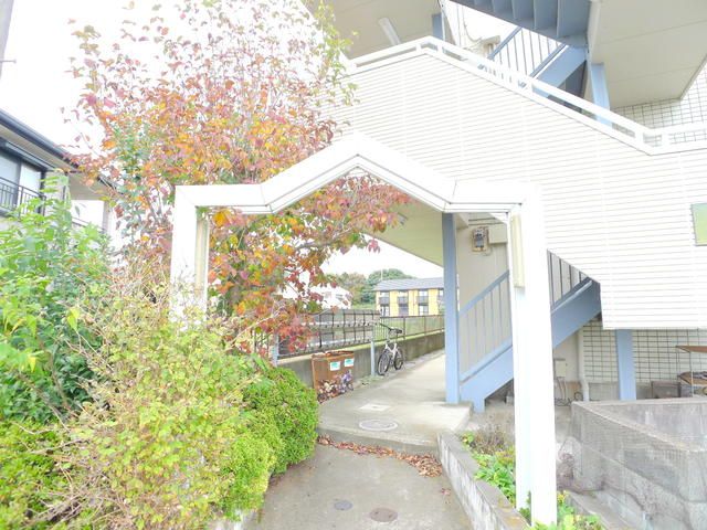Co-op Albert 1R Apartment for Rent in Nagareyama, Chiba - Thumbnail 2