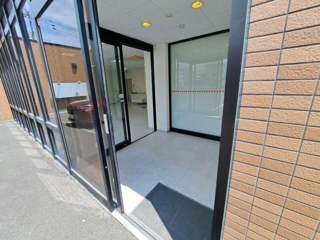 Shop/Office for Rent in Takikawa, Hokkaido - 112 sqm near Station - Thumbnail 2