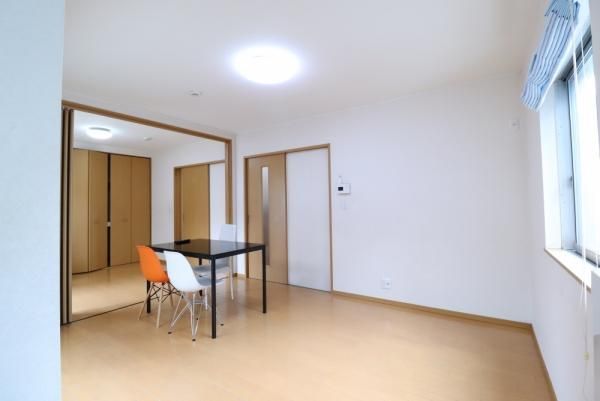 4LDK Detached House for Sale in Fuchu, Tokyo | 120.79㎡ Land - Thumbnail 2