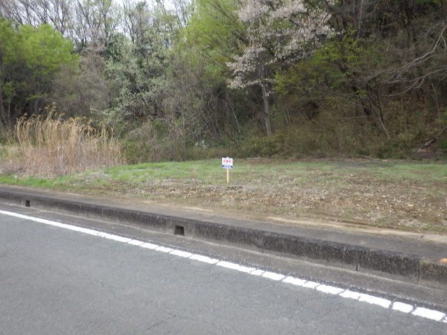 Land for Sale in Higashimatsuyama, Saitama - 304 sqm - Thumbnail 3