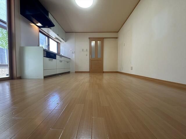 6LDK Wooden House for Sale in Nikaho, Akita - Image 22
