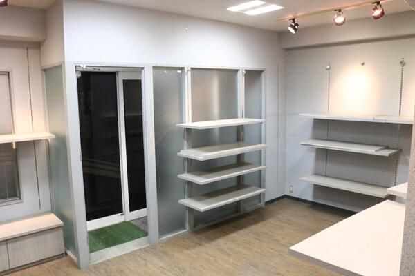 2DK Maisonette Apartment for Sale in Fukui City with Free Parking - Thumbnail 2