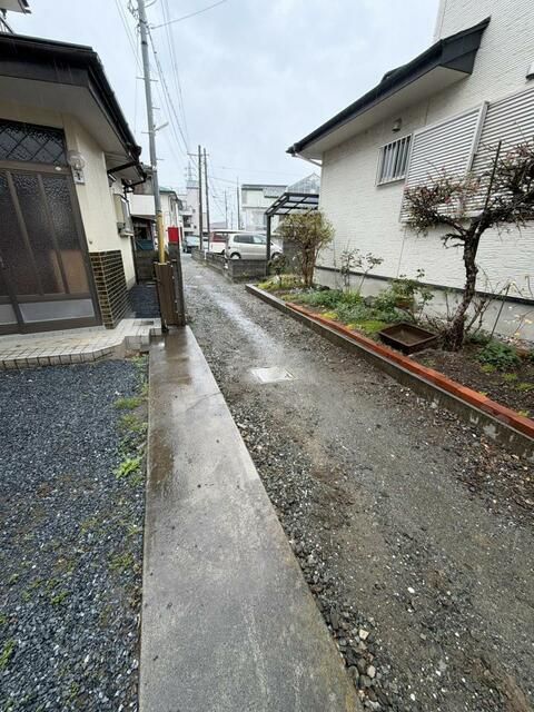 6DK Detached House for Sale in Kofu, Yamanashi - Thumbnail 3