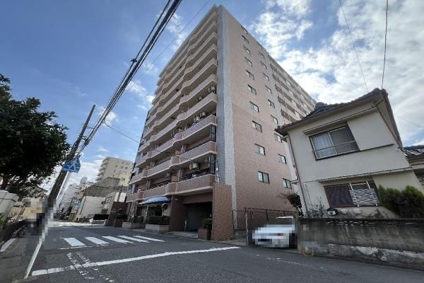 My Castle Hiratsuka Royal Stage 3LDK Apartment for Sale - Thumbnail 3