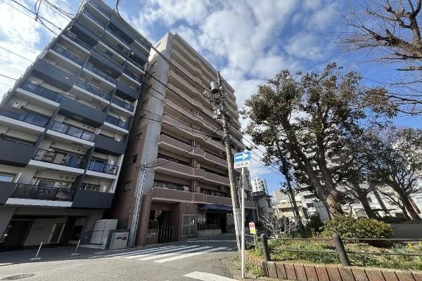 My Castle Hiratsuka Royal Stage 3LDK Apartment for Sale - Thumbnail 2